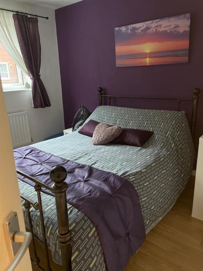 Home From Home, Close To Redditch Hospital Abb Luaran gambar
